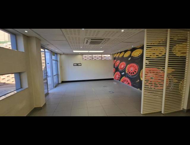 INDUSTRIAL PROPERTY TO RENT IN JET PARK